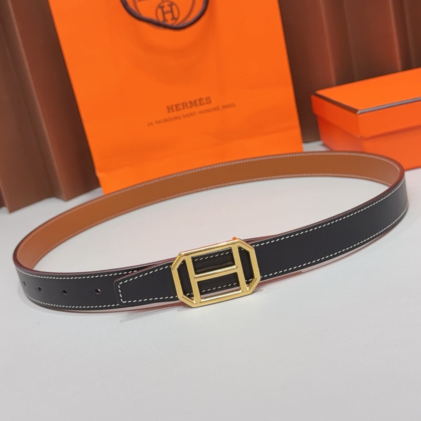 HM Reversible H Buckle 2.5cm Belt Leather 212411