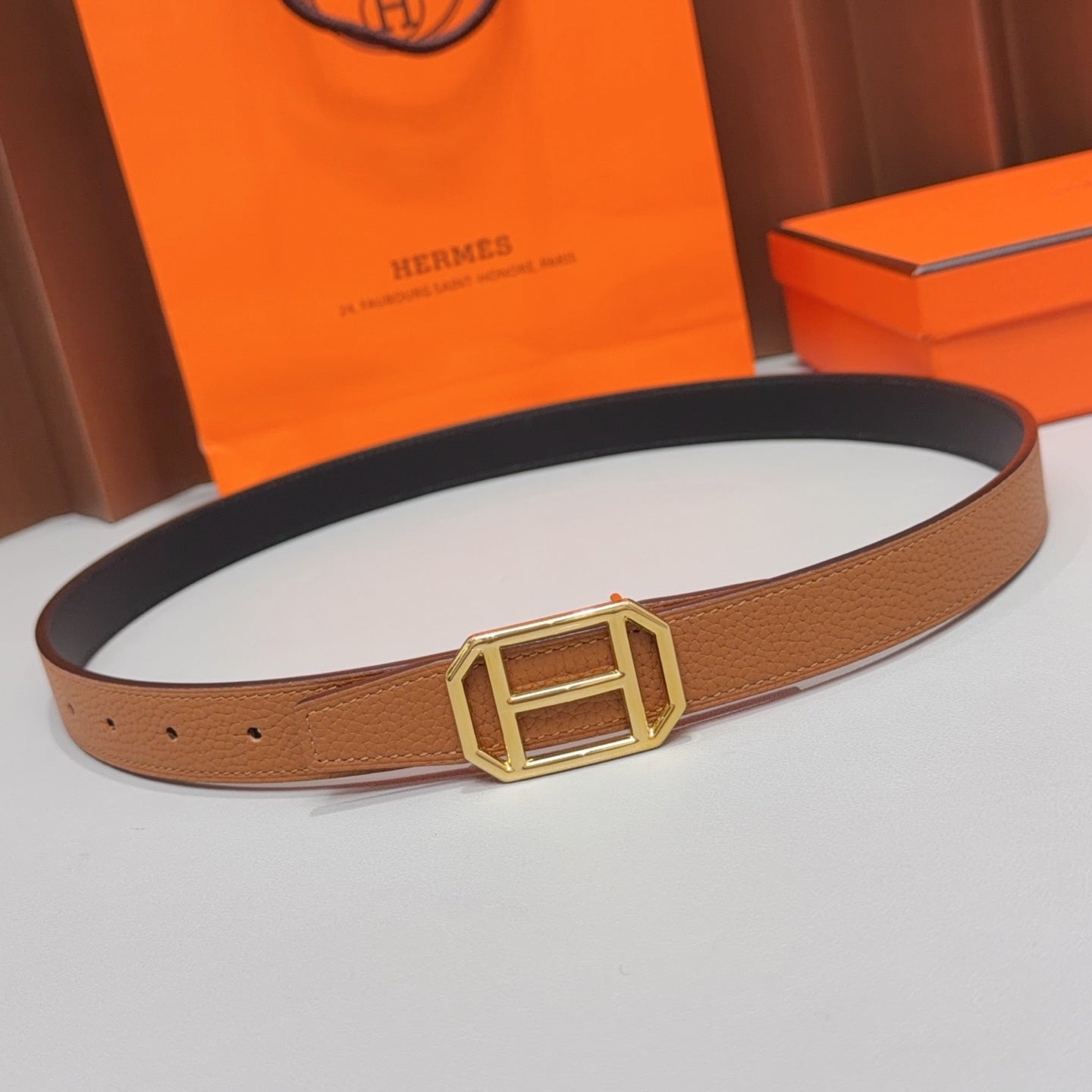 HM Reversible H Buckle 2.5cm Belt Leather 212411
