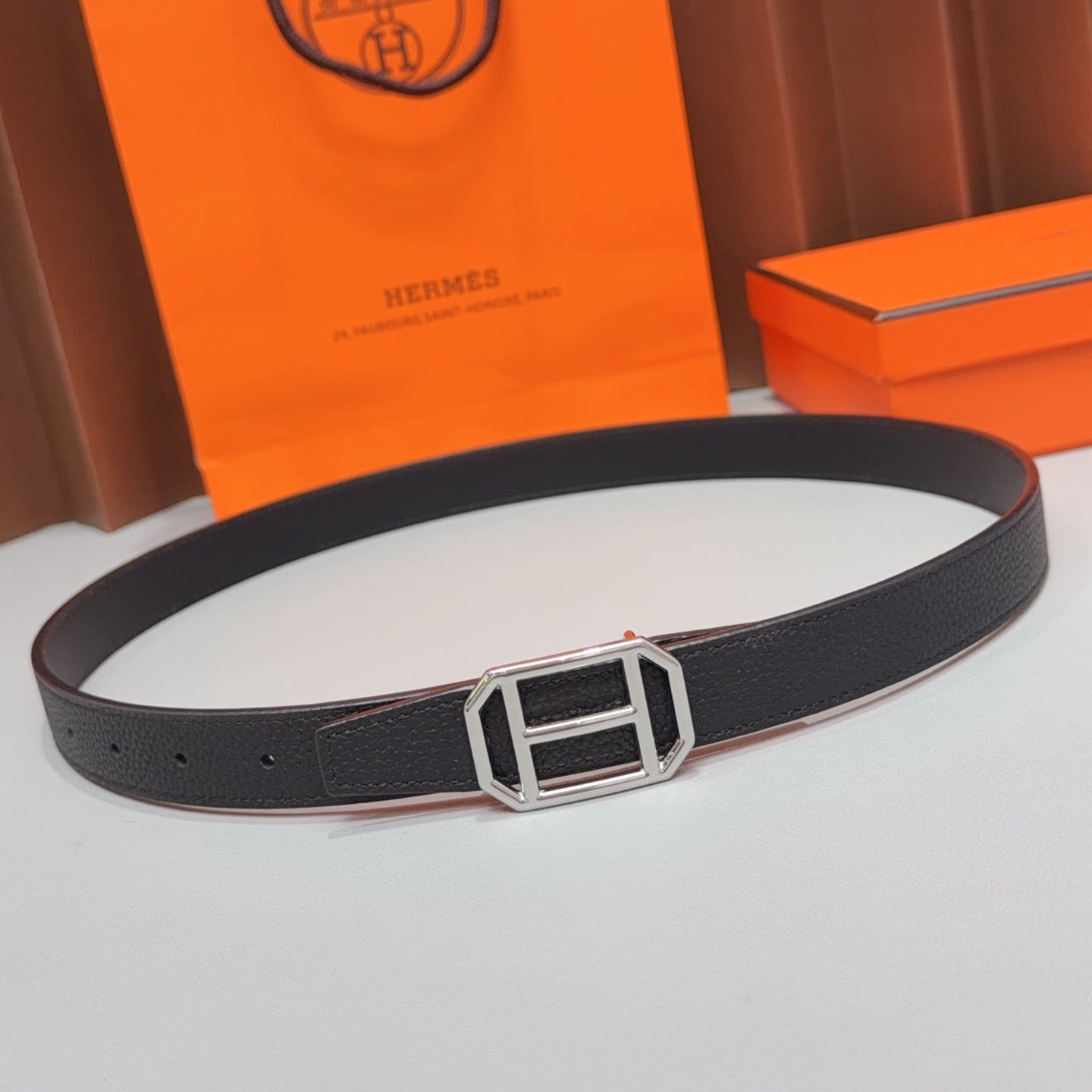 HM Reversible H Buckle 2.5cm Belt Leather 212411