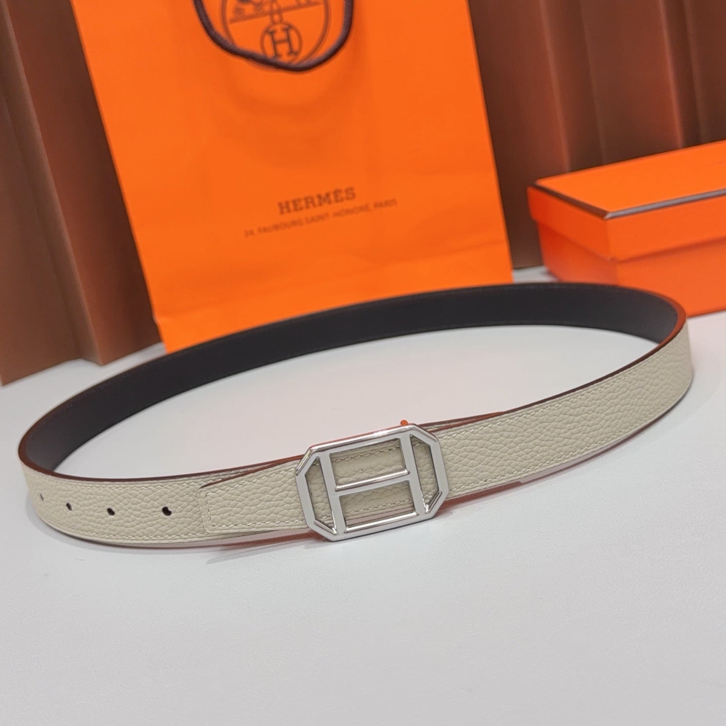 HM Reversible H Buckle 2.5cm Belt Leather 212411